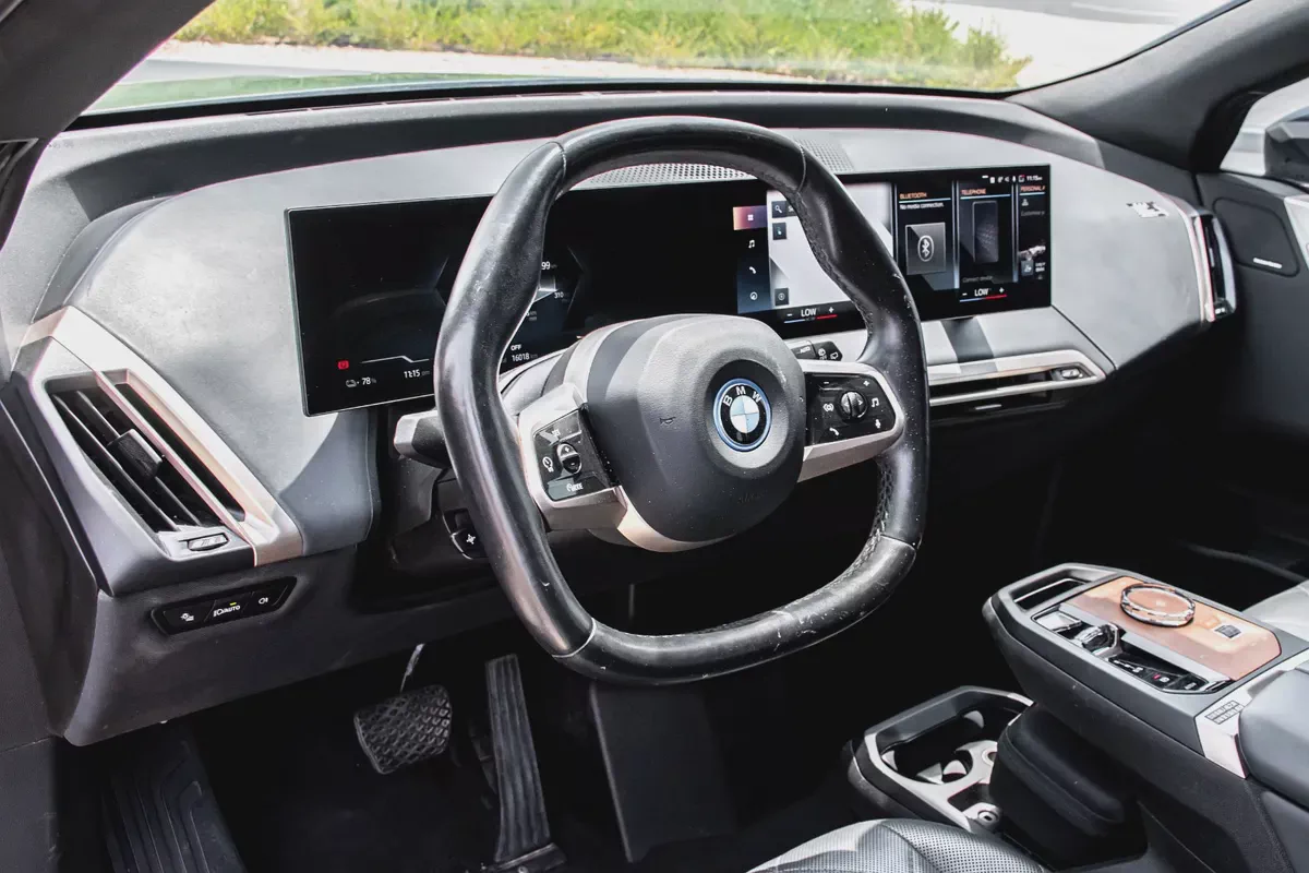 BMW iX xDrive40 2022 Korean Specs - Electric Luxury SUV-15-15