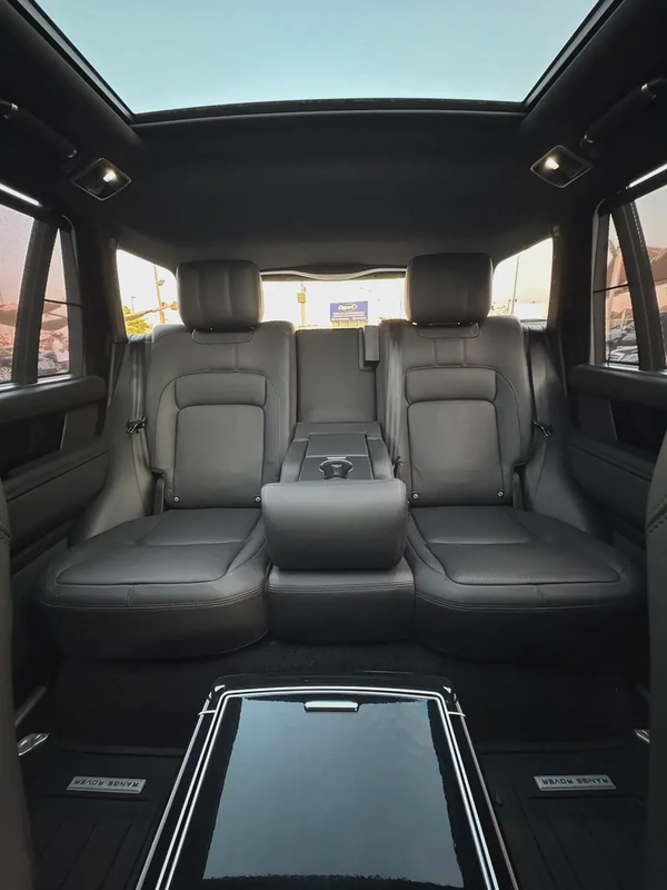 Range Rover vogue L autobiography 2019 very good condition
