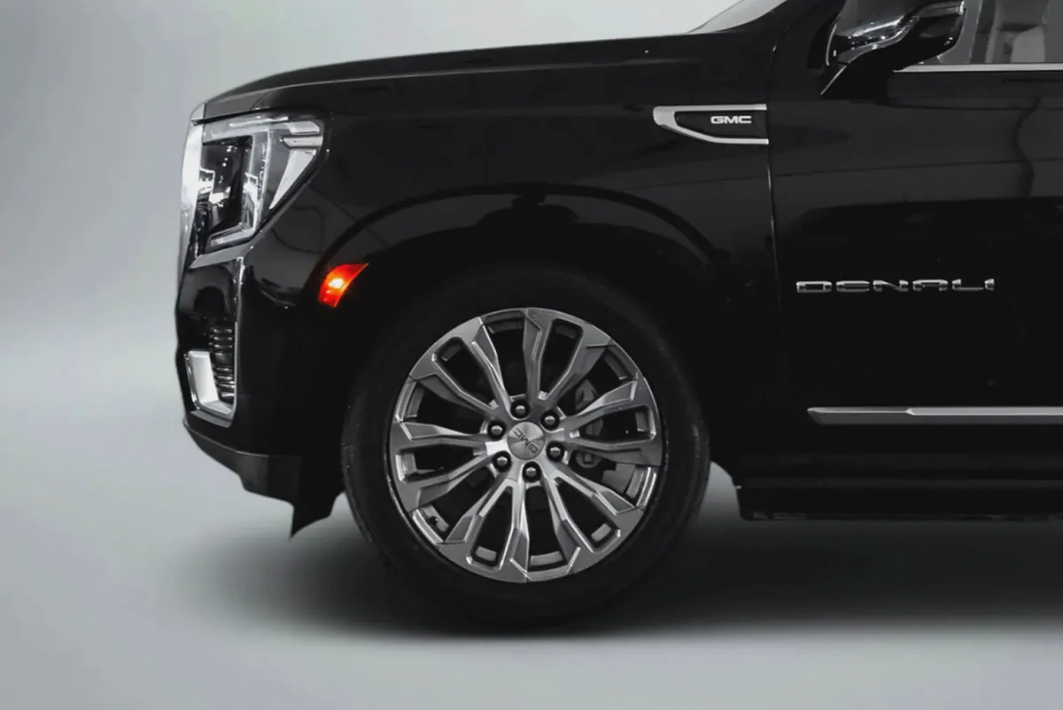 4,106 AED / 60 months | 0% DP | 2023 GMC Yukon Denali-5-5