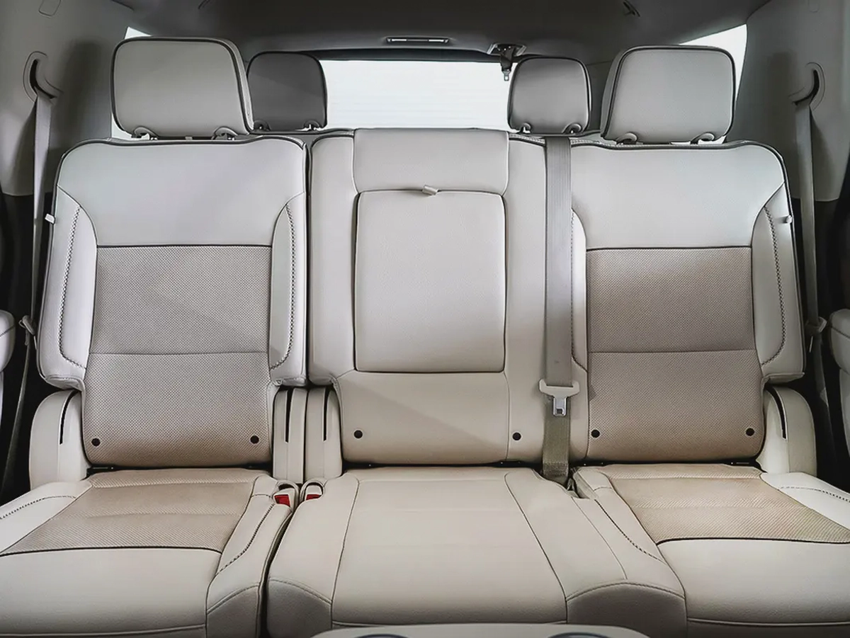 4,106 AED / 60 months | 0% DP | 2023 GMC Yukon Denali-12-12