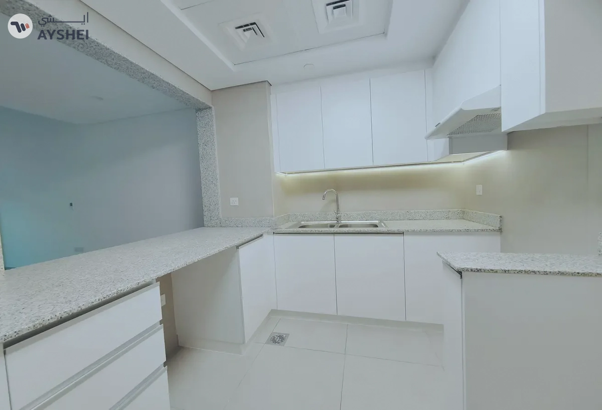 APARTMENT FOR RENT IN AL NASR SQUARE, OUD METHA-3-3