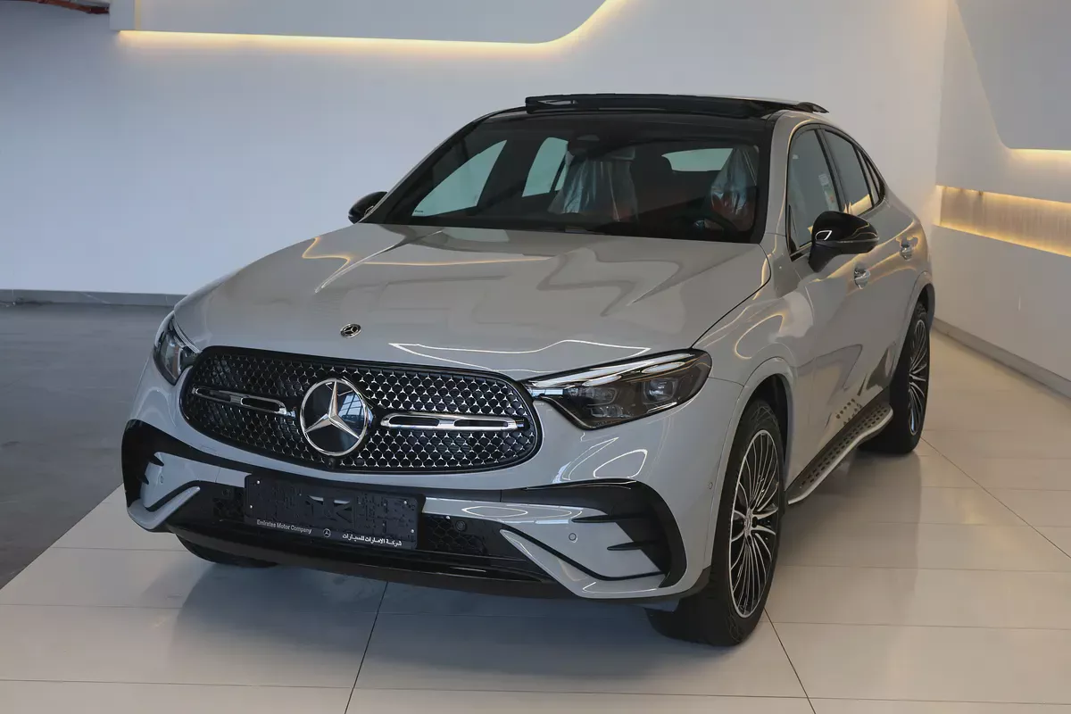 MERCEDES-BENZ -GLC COUPE -GLC200-4MATIC-0KM-2026-GCC SPECS-UNDER WARRANTY (Available 3 colors)-2-2