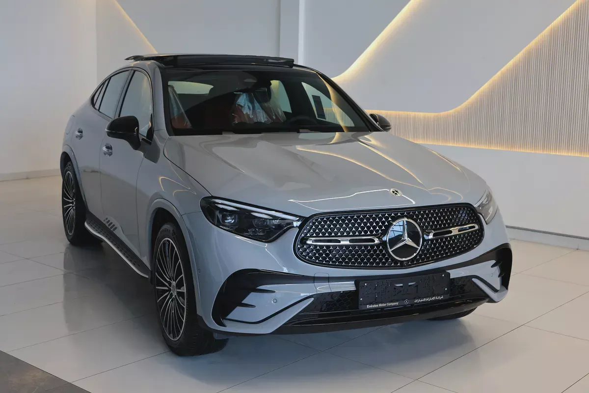 MERCEDES-BENZ -GLC COUPE -GLC200-4MATIC-0KM-2026-GCC SPECS-UNDER WARRANTY (Available 3 colors)-3-3