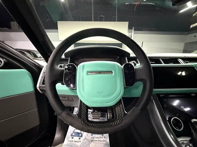 Land Rover Range Rover Sport SVR GCC Specs-5