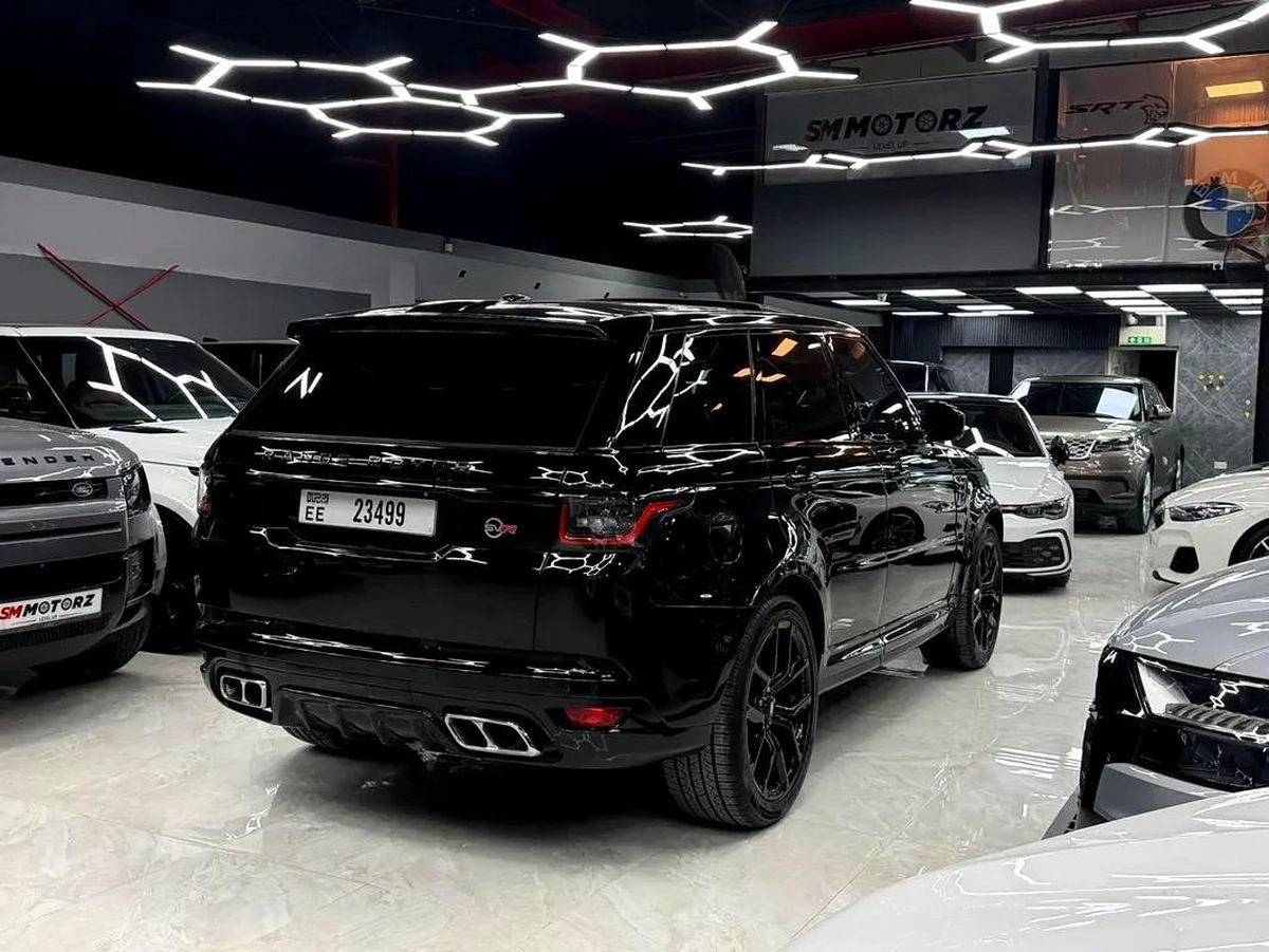 Land Rover Range Rover Sport SVR GCC Specs-4-4
