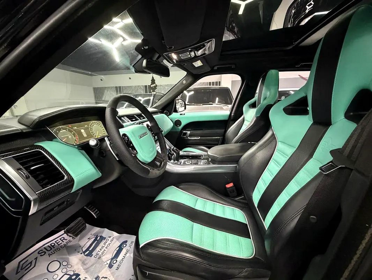 Land Rover Range Rover Sport SVR GCC Specs-11-11