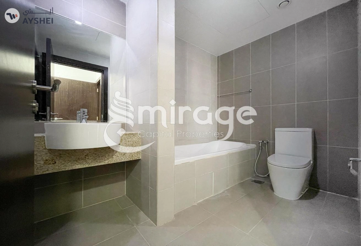APARTMENT FOR SALE IN MARINA BAY, CITY OF LIGHTS