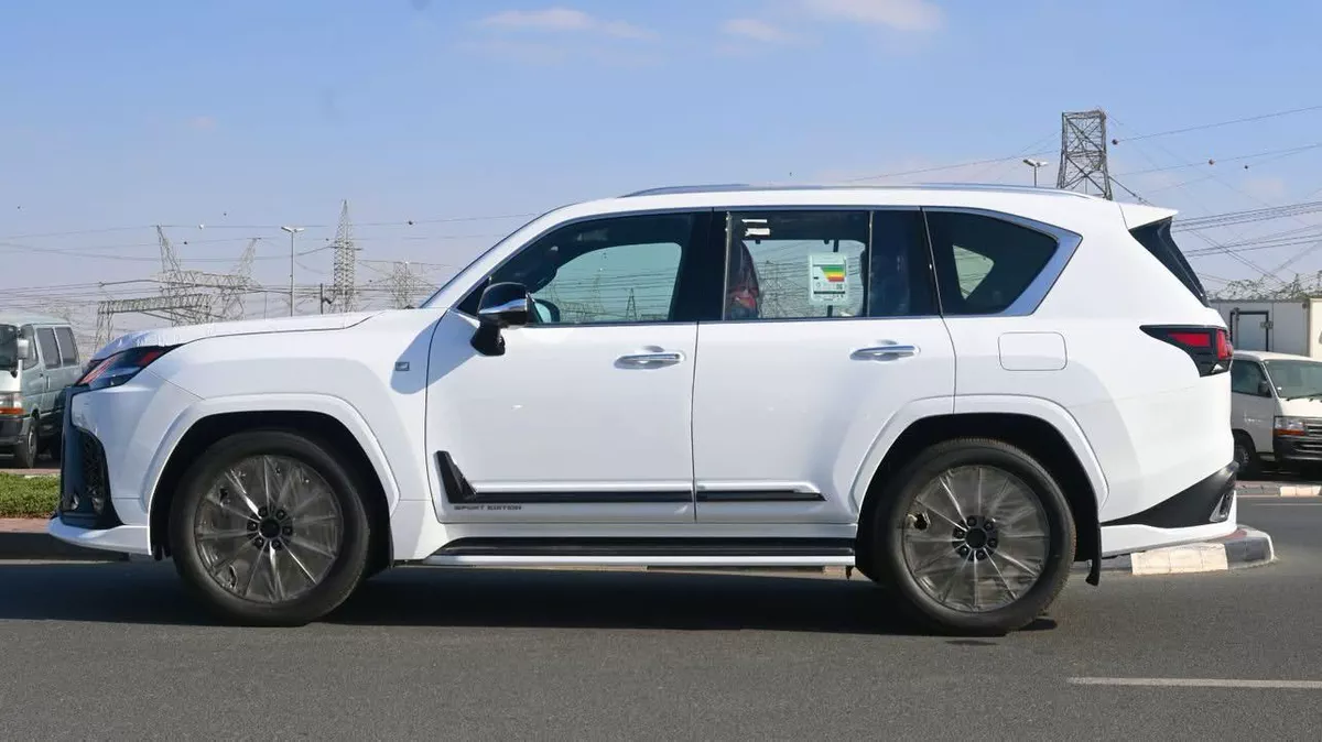 2026 Lexus LX 600 – Luxury V6 Twin-Turbo 4WD SUV-13-13