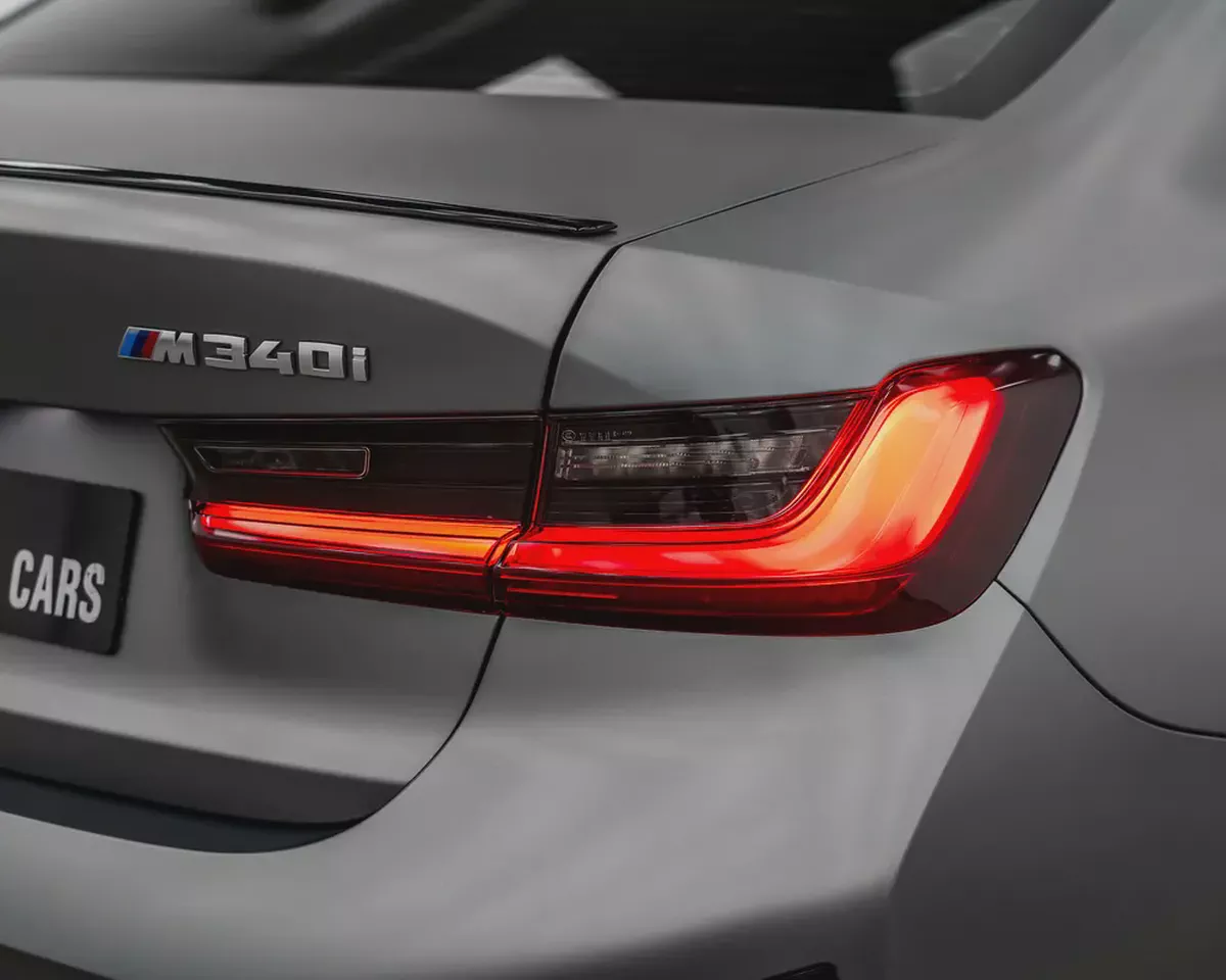 BMW 340i XDRIVE M PERFORMANCE MASTERCLASS - 2025 - GCC - WARRANTY AND SERVICE CONTRACT-5-5
