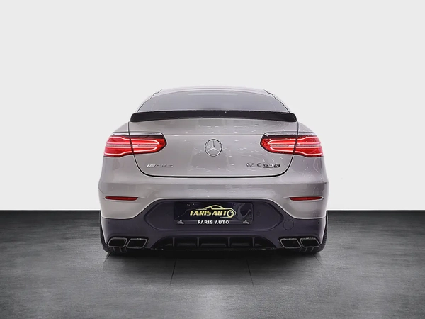 GLC 63 S - EDITION 1 - GCC - clean title - FULL CARBON PACKAGE - FULLY LOADED + warranty
