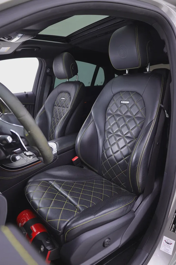 GLC 63 S - EDITION 1 - GCC - clean title - FULL CARBON PACKAGE - FULLY LOADED + warranty