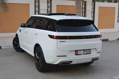 Land Rover Range Rover Sport HSE 2024- like Brand New-2