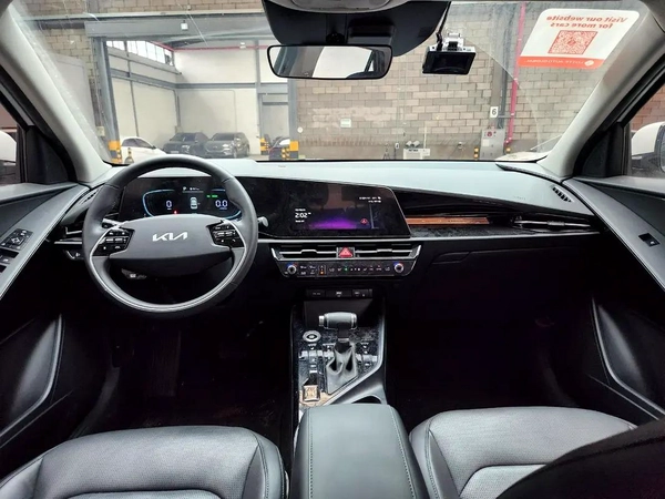 Kia Niro 2022 - Korean Specs