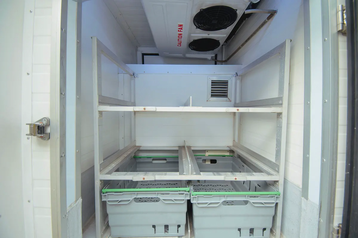High Roof | Manual | Freezer Van | GCC Specs | Ref#T03514-8-8