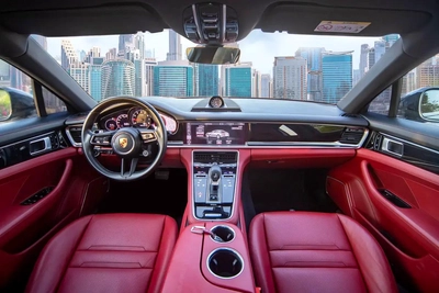 4,200 P.M | 0% DownPayment | Porsche Service | MEGA SALE Extra Options-7
