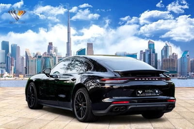 4,200 P.M | 0% DownPayment | Porsche Service | MEGA SALE Extra Options-4