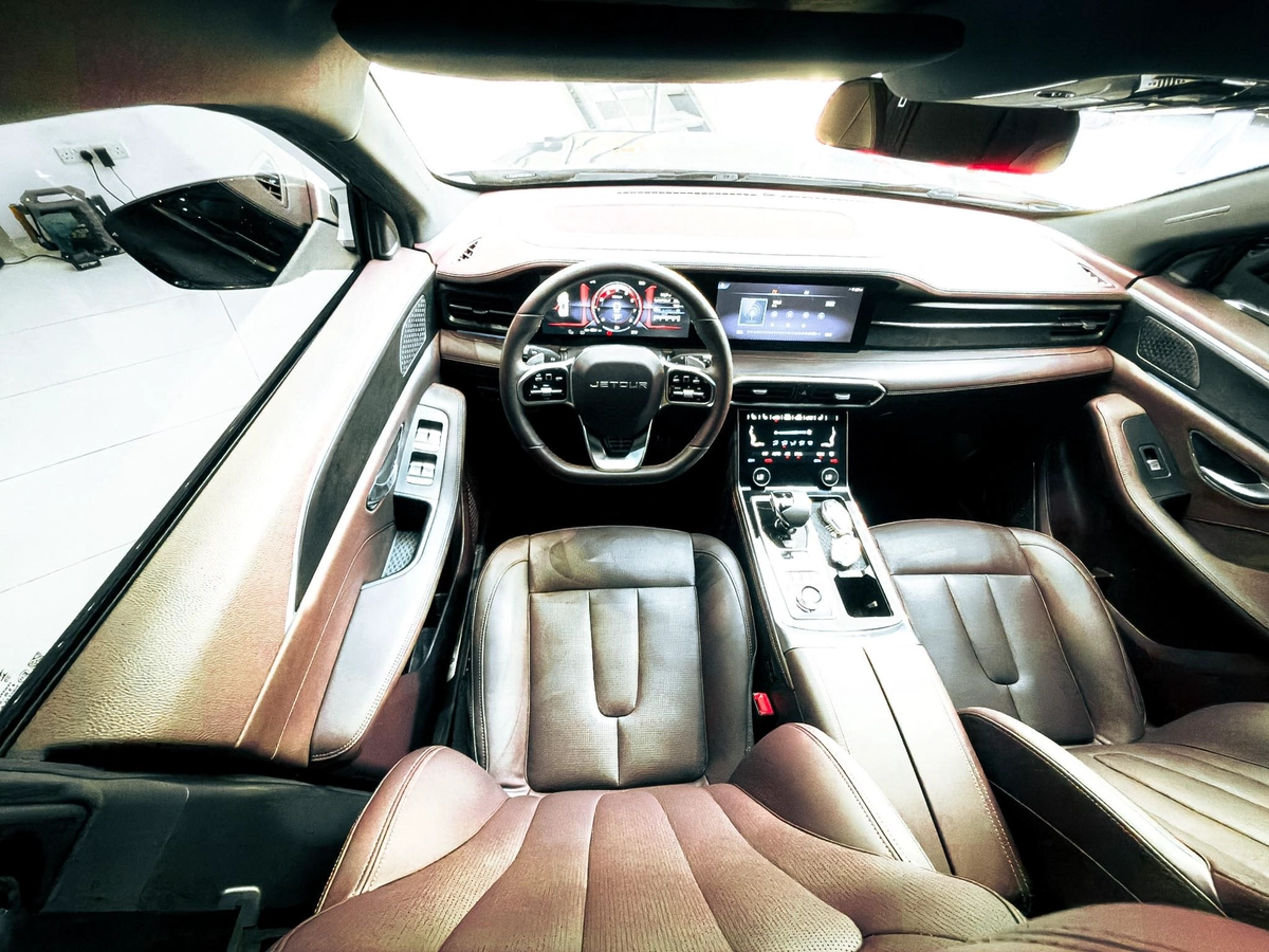 2024 Jetour X90 Plus 2.0T Luxury V4 // EMI Starting from 1,350 AED-2-2
