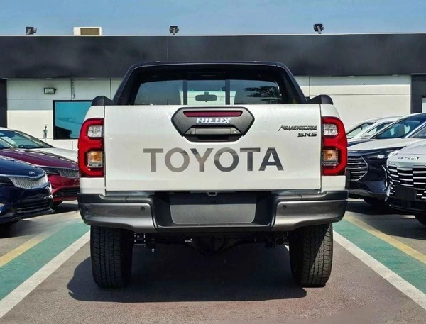 Toyota Hilux Toyota Hilux DC Adventure 4.0L Petrol 2026