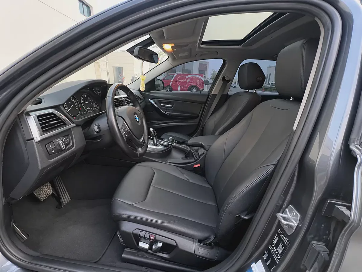 AED 840 P.M | BMW 318 | EXECUTIVE | 2018 | GCC | 1.5L 3 CYLINDERS | LOW MILEAGE-10-10