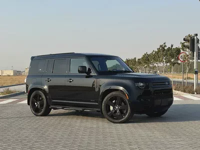 Land Rover Defender 110 SE P400 · 2021 · Canadian Specs · 84,000 km · Full Black ·-0