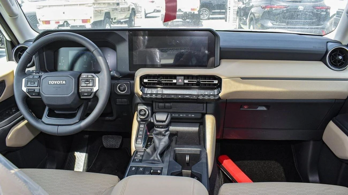 Toyota Prado 2.0L Turbu Petrol Al Futaim warranty-6-6