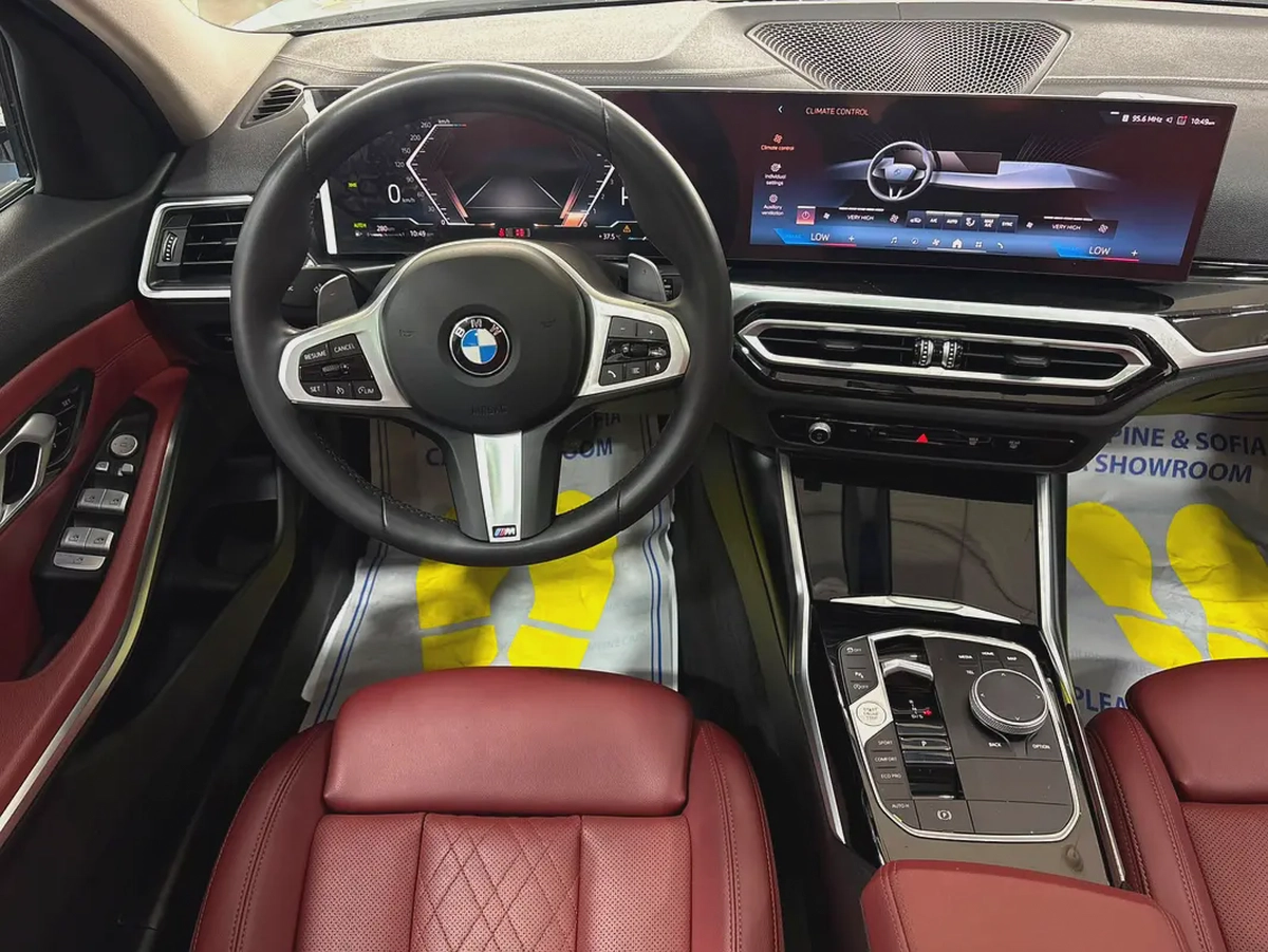 BMW 320i 2024 MODEL-16-16