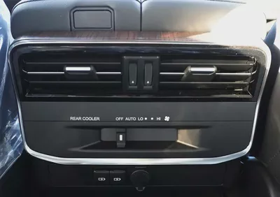LC300 GXR 3.5L Twin Turbo 2026 GCC Specs No Radar No JBL-11