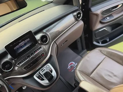 2020 Mercedes-Benz V-Class V 250 GCC Specs-11