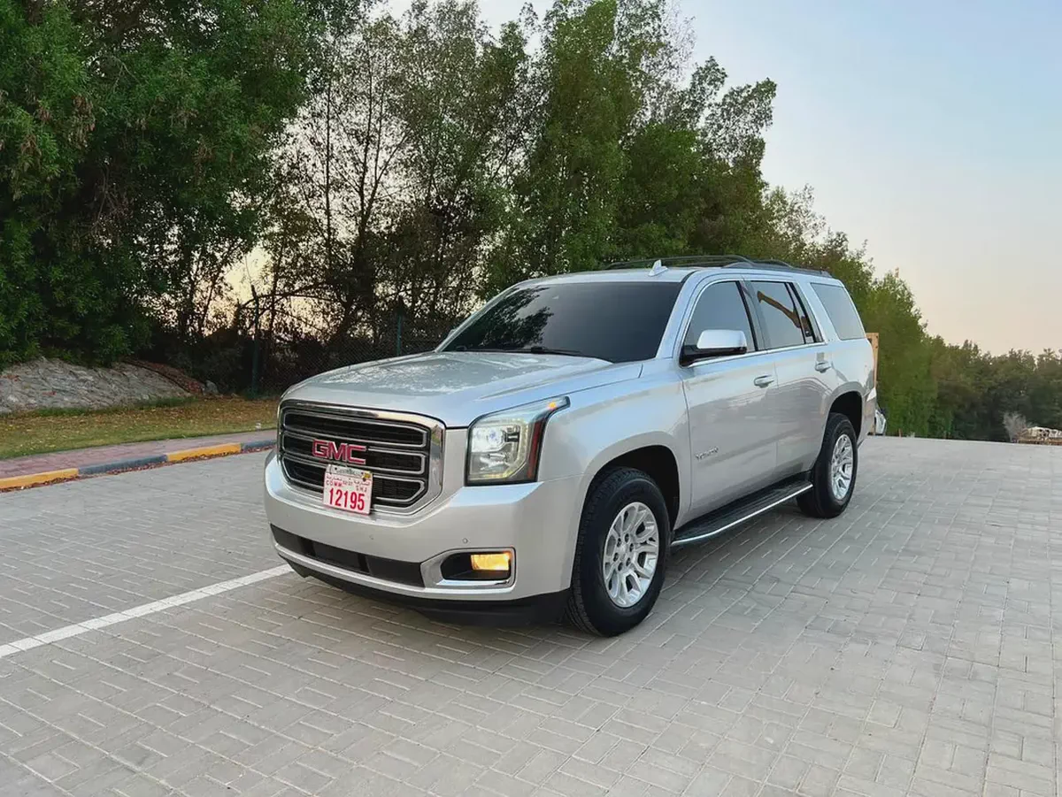 GMC Yukon SLE 2015 | American Specs | Well Maintained