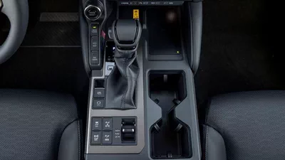 Toyota Prado VXR-12