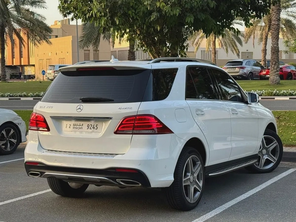 2016 Mercedes-Benz GLE 400 | GCC Specs | Low Mileage | Pristine Condition