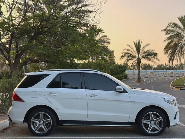2016 Mercedes-Benz GLE 400 | GCC Specs | Low Mileage | Pristine Condition