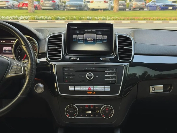 2016 Mercedes-Benz GLE 400 | GCC Specs | Low Mileage | Pristine Condition