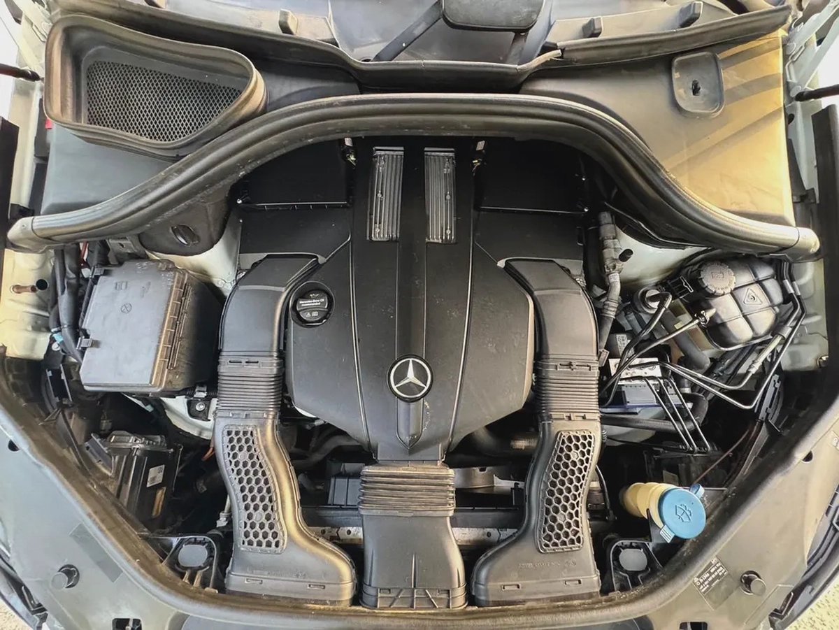 2016 Mercedes-Benz GLE 400 | GCC Specs | Low Mileage | Pristine Condition-17-17
