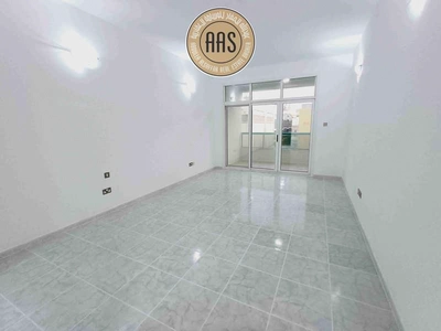 Luxurious and spacious 2BHK apartment with maid room,near to Metro station-5