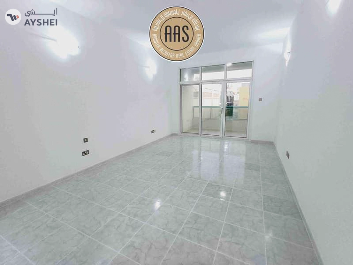 Luxurious and spacious 2BHK apartment with maid room,near to Metro station-5-5