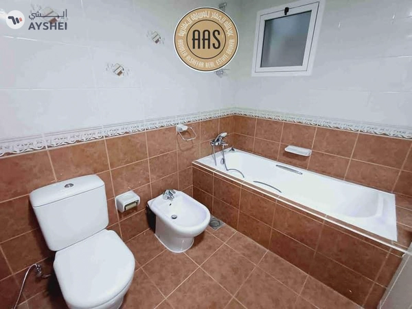 Luxurious and spacious 2BHK apartment with maid room,near to Metro station