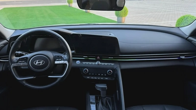 Hyundai avante 2024 full option-6