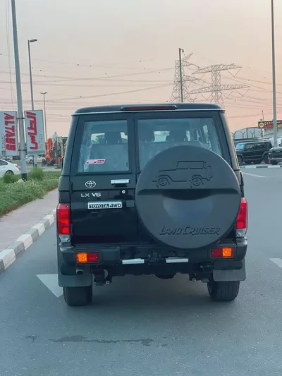 2026 Toyota Land Cruiser 70 Series LC 76 LX 4.0L A/T GCC Specs SAUDI-6
