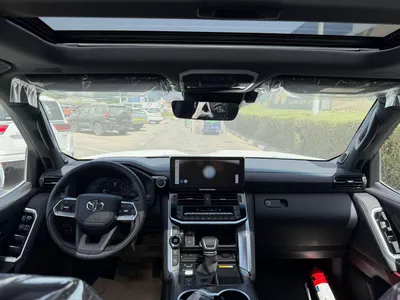 Toyota Land Cruiser VXR-3