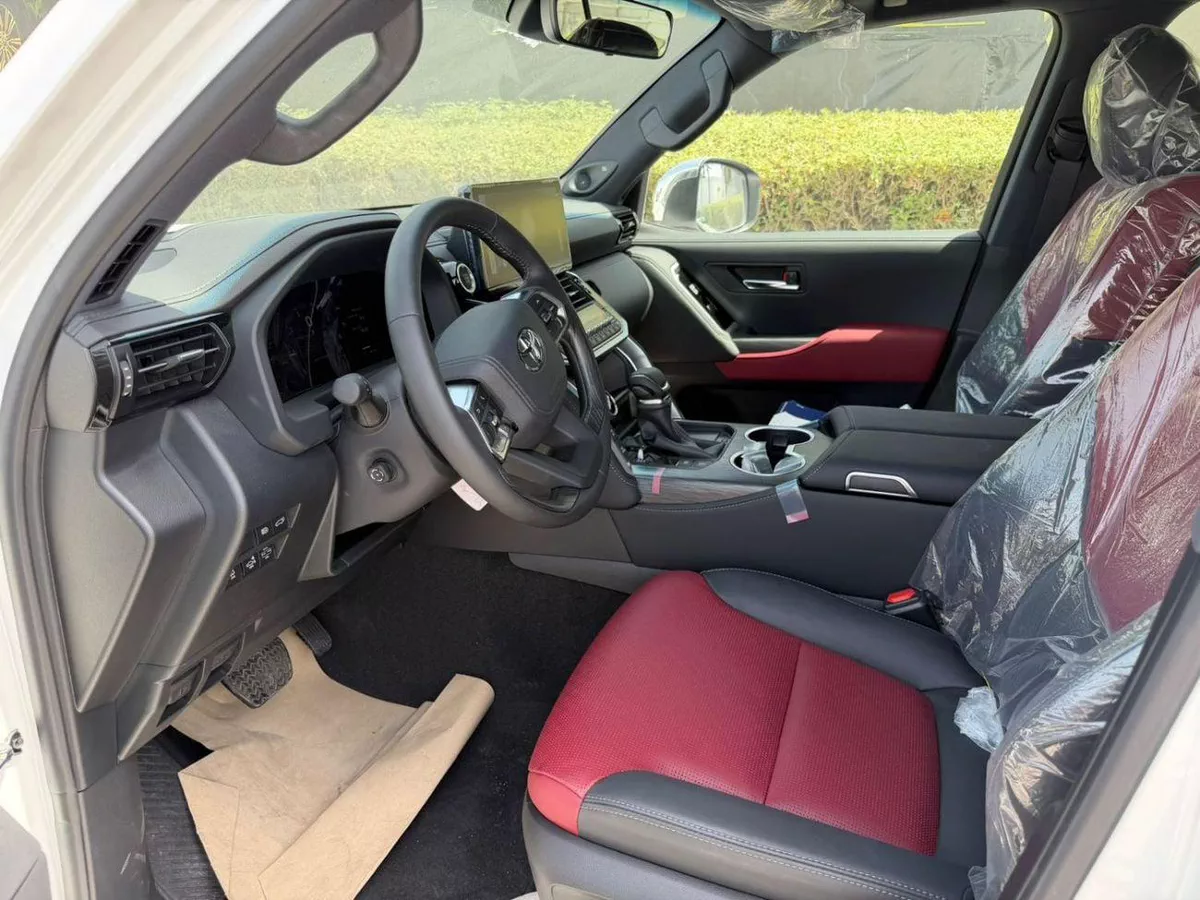 Toyota Land Cruiser VXR-18-0