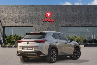 Lexus UX 200 2022-5
