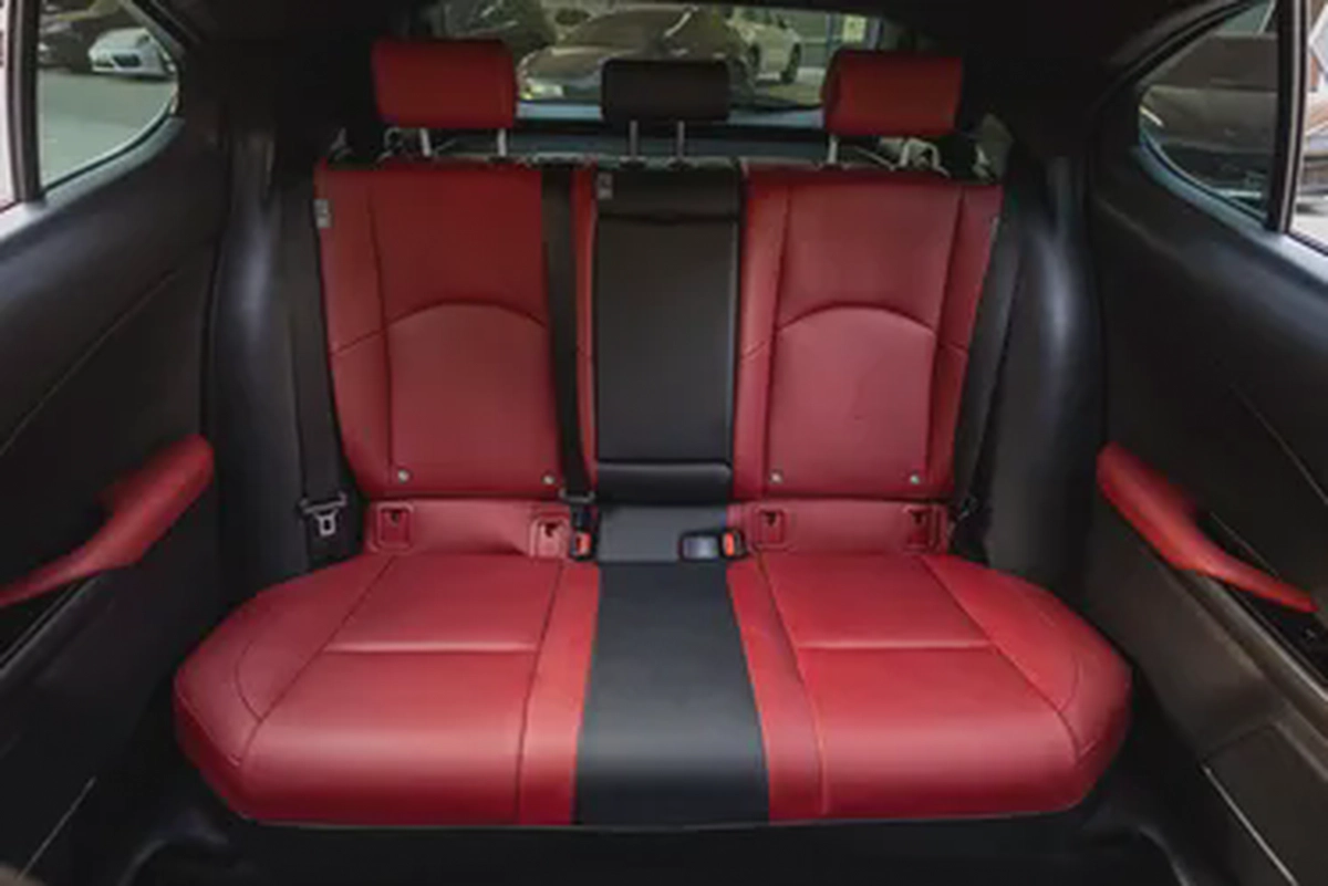 Lexus UX 200 2022-11-11