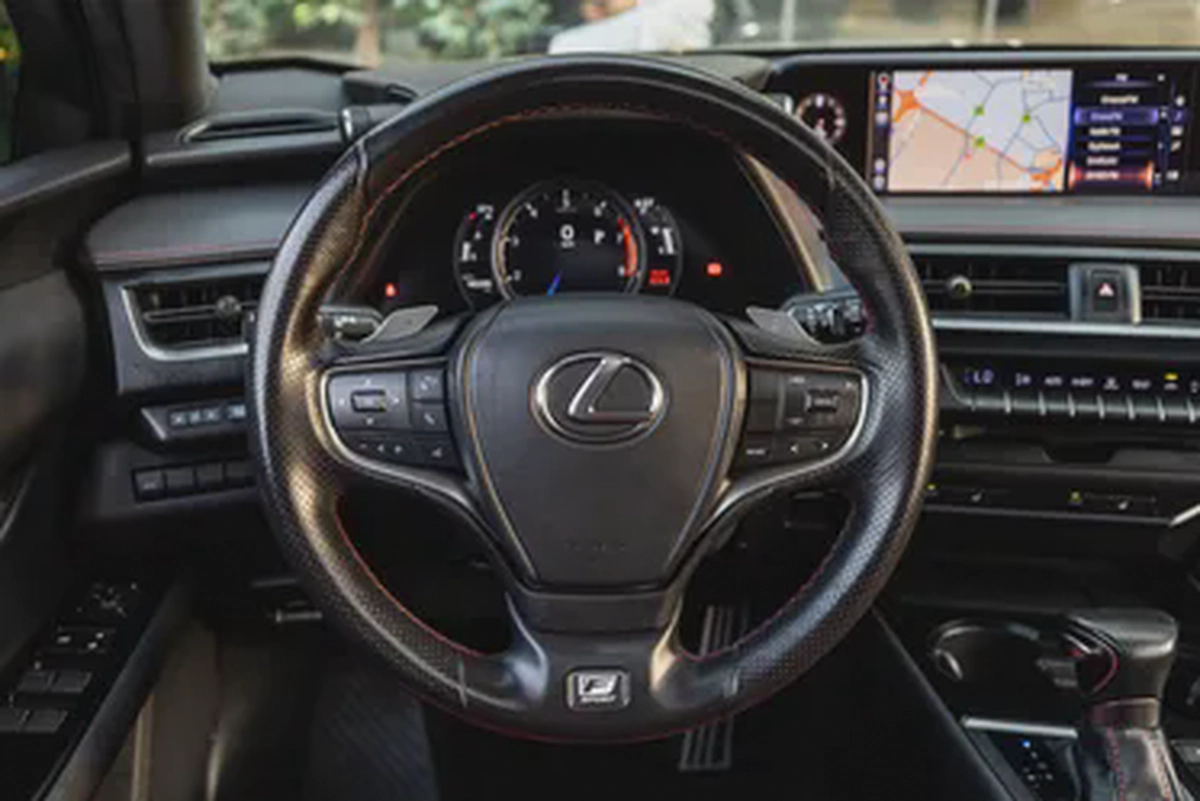 Lexus UX 200 2022-13-13