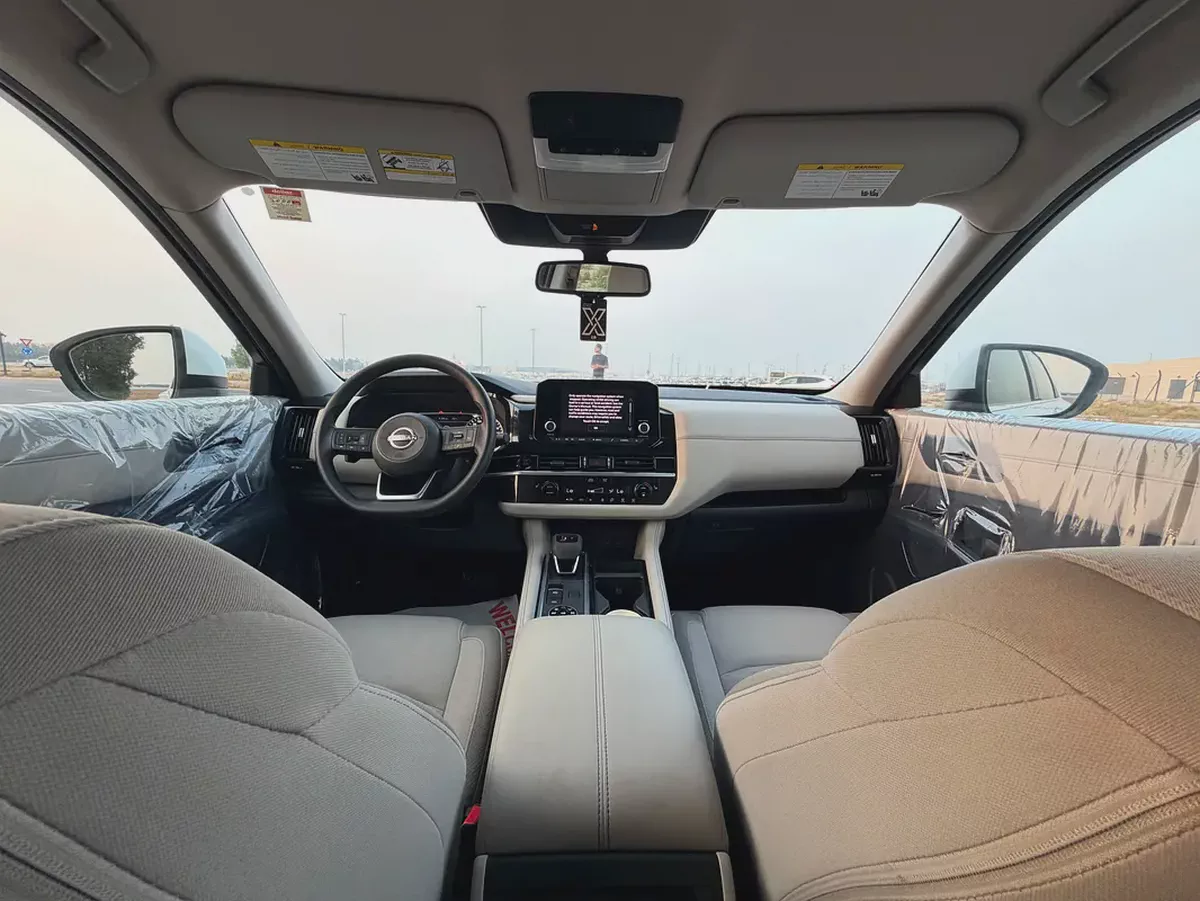 Nissan Pathfinder SL 2025 GCC Specs-12-12