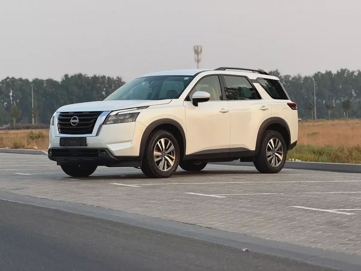 Nissan Pathfinder SL 2025 GCC Specs-2-2