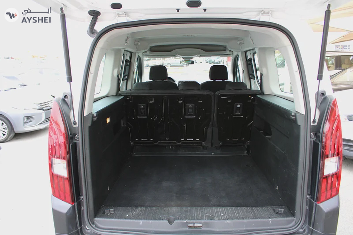 Peugeot Rifter 2022 (Diesel)-4-4