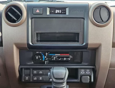 Toyota Land Cruiser 70 LC71 LX HARDTOP || 4.0L PETROL V6 A/T 4WD | DIFF LOCK | WINCH | LST, OVER FENDER (CODE # X71AFY)-16