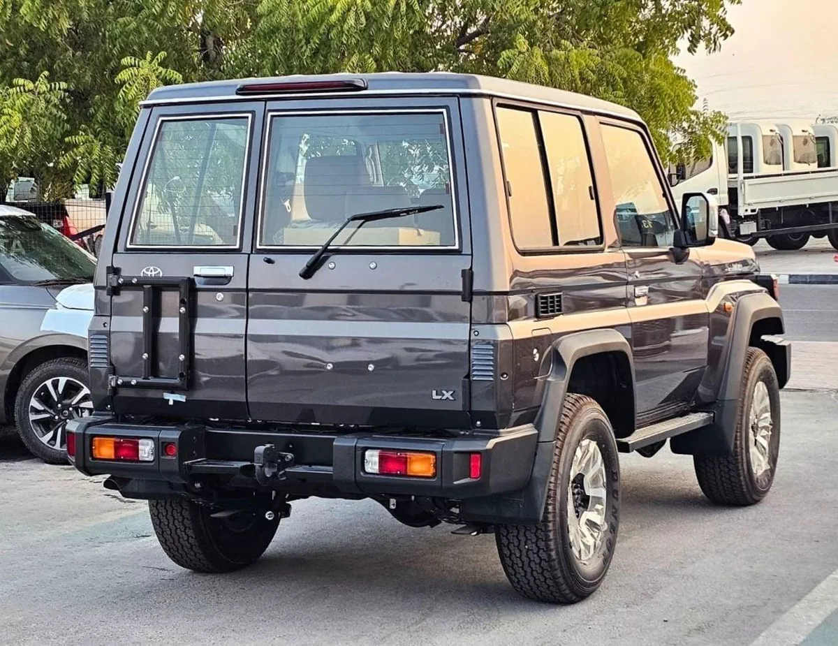 Toyota Land Cruiser 70 LC71 LX HARDTOP || 4.0L PETROL V6 A/T 4WD | DIFF LOCK | WINCH | LST, OVER FENDER (CODE # X71AFY)-3-0