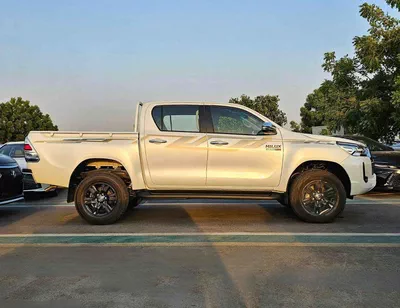 Toyota Hilux SGLX SR5 WIDE BODY WITH HUK / 2.4L DIESEL A/T / REAR CAMERA / 4WD (CODE # HLD5J)-1